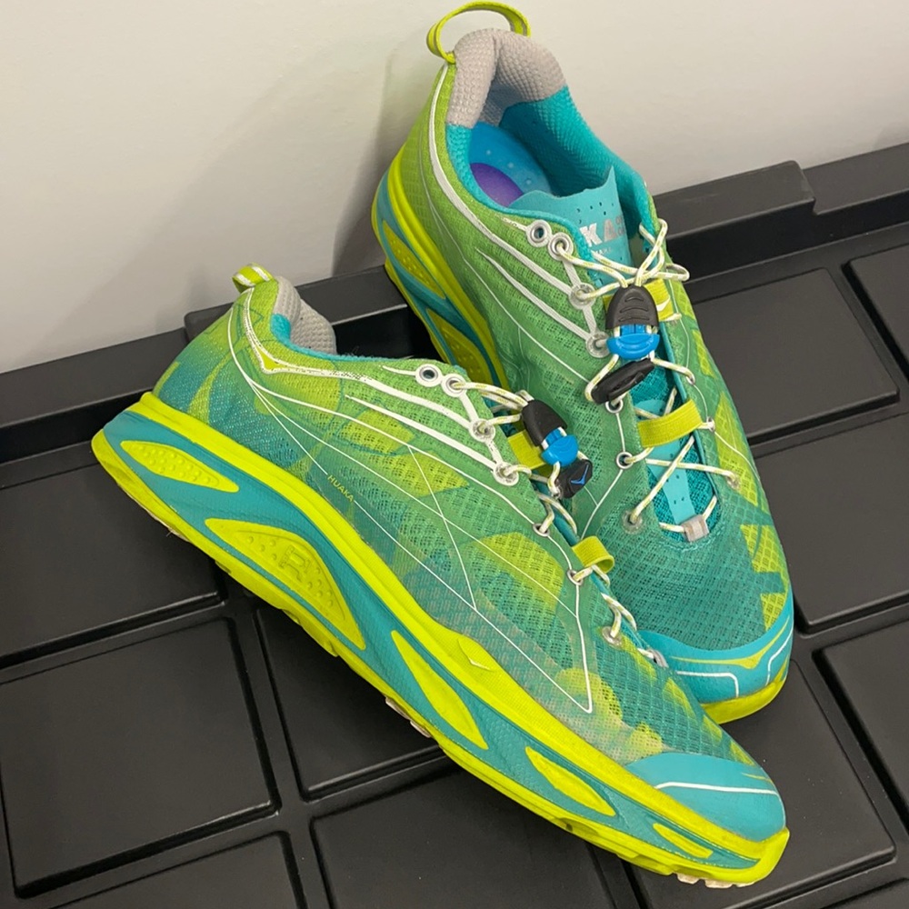 Hoka One One Huaka